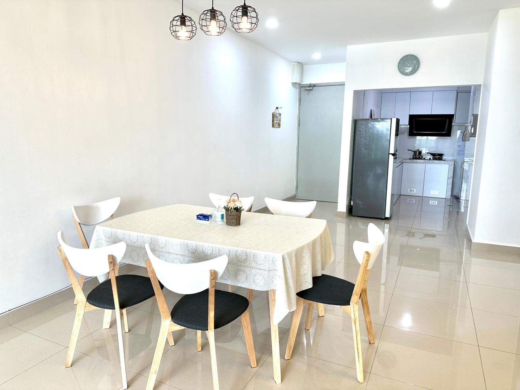 Ijm Condo With Pool #Yoyo Homestay Sandakan Bagian luar foto